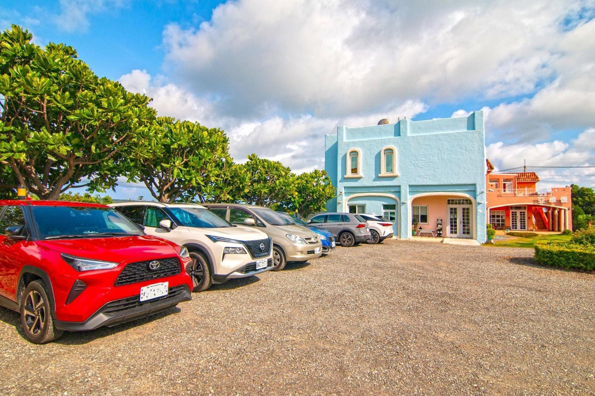 Bed and Breakfast Kenting Avignon Heng-ch'un Exterior foto
