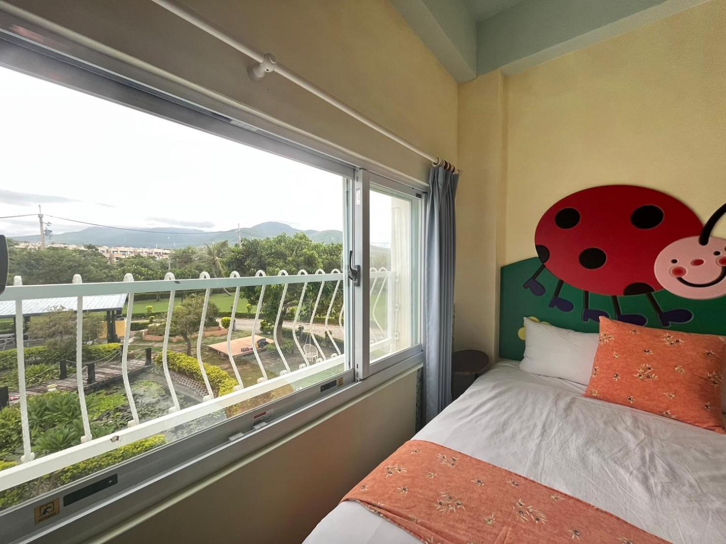 Bed and Breakfast Kenting Avignon Heng-ch'un Exterior foto