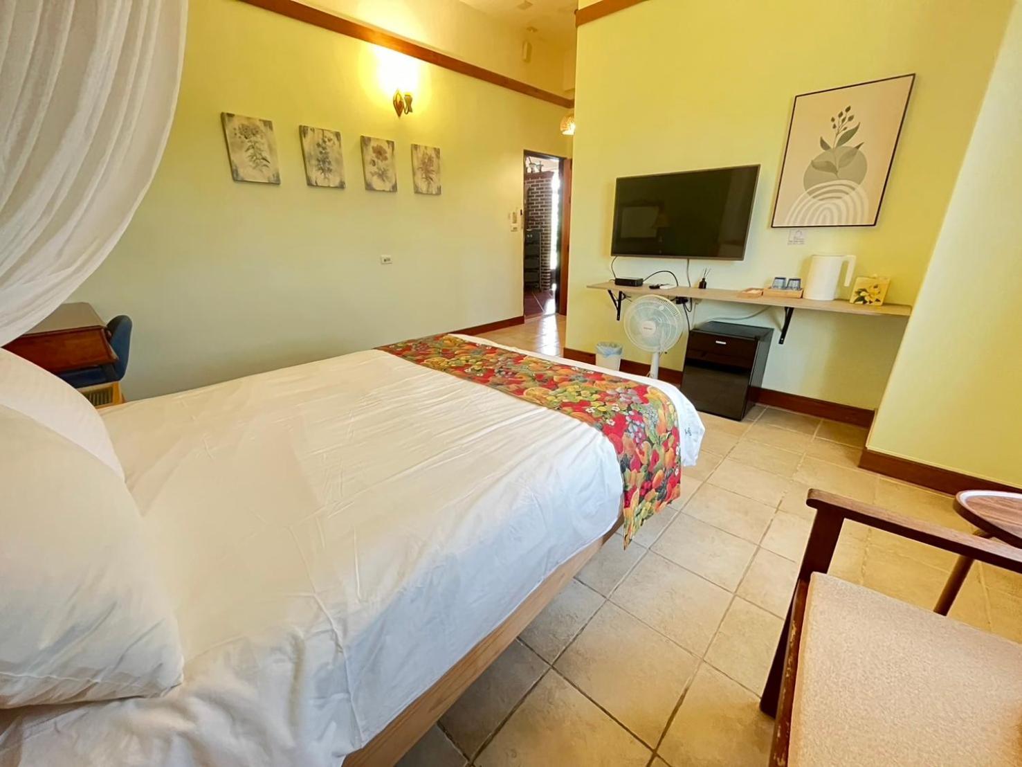 Bed and Breakfast Kenting Avignon Heng-ch'un Exterior foto